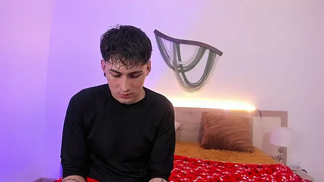 Kenji_n_Rousse's Live XXX Chat
