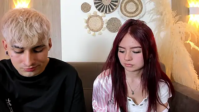 Kenji_n_Rousse Pertunjukan Webcam
