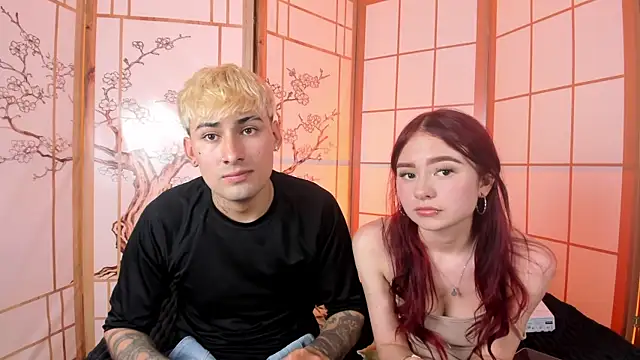 Kenji_n_Rousse's Live XXX Chat