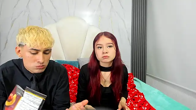 Chat +18 de Kenji_n_Rousse ao vivo