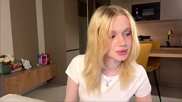 Chat +18 de moonavelle ao vivo