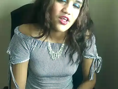 IndianJazz2803's Live XXX Chat
