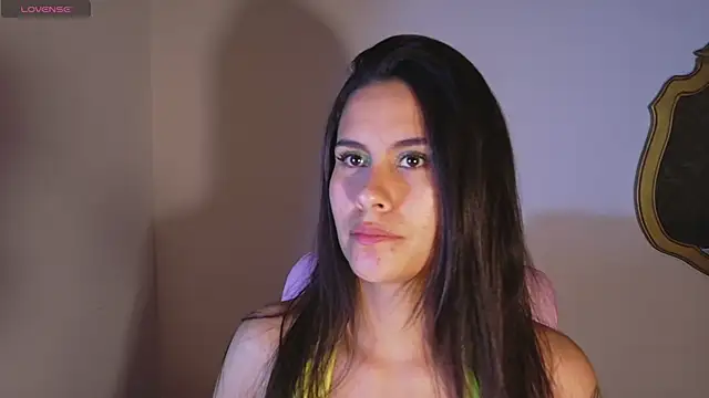 alanis_22's Webcam Show
