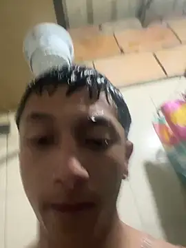 Show modela Aaron_Brink_ na web-kameri