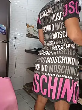 zamarasexy Adlı Modelin Web Kamerası Şovu