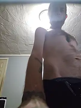 EEYORE86 Show in webcam