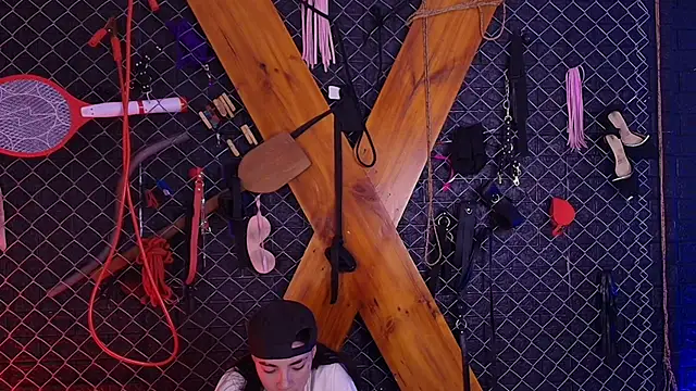 Bellatrix_Infernal_BDSM Show Webcam