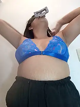 Chat +18 de MorriganRosee ao vivo