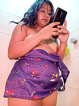 Chat +18 de MorriganRosee ao vivo