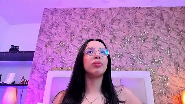 Онлайн чат XXX ValkyriaSteel