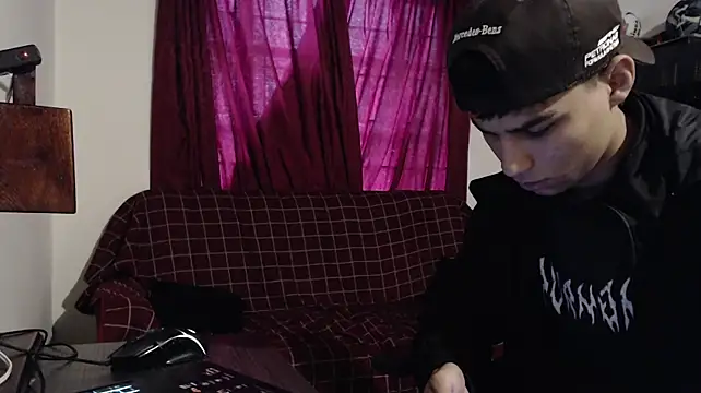 Marck-Proのウェブカメラショー