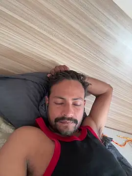 newdelhiBOY_ Show Webcam