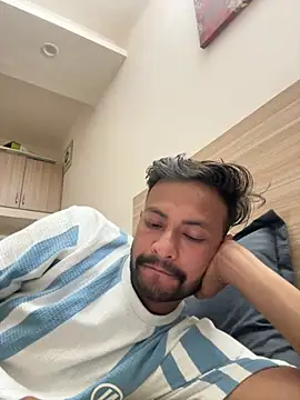 newdelhiBOY_ – webcam-show