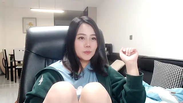 Feifei123521 在線直播表演