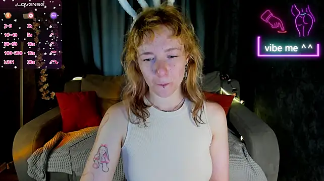 Ricki_Bloom Show in webcam