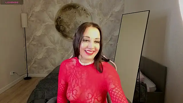 Chat +18 de Mary_Holland ao vivo