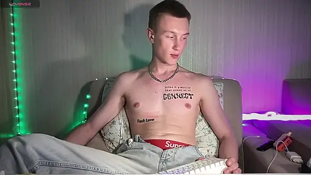 Travis_Gracile – webcam-show