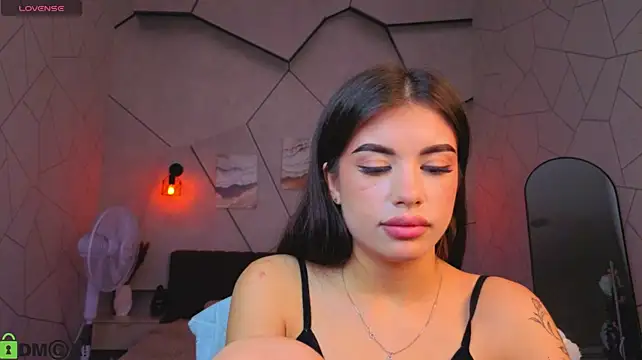 Alisha_Blakee Chat XXX live
