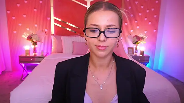 DoveLovee's Webcam Show