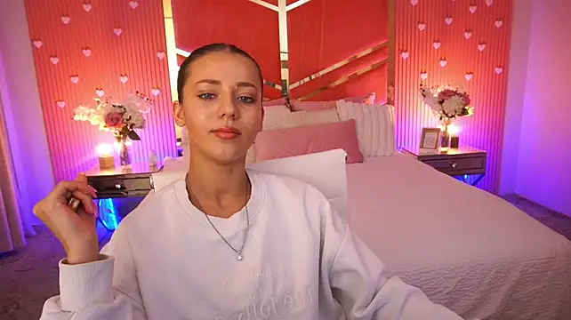 DoveLovee: вебкам-шоу
