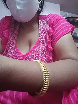 Tamilaunty35: вебкам-шоу