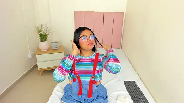 Mindy_Claker Webcamshow