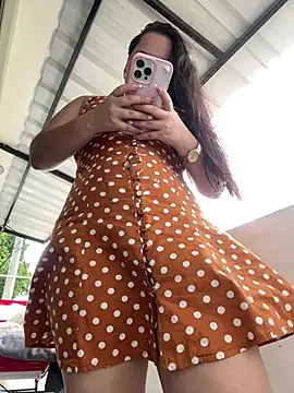Chatroom XXX en direct de Sarita_21
