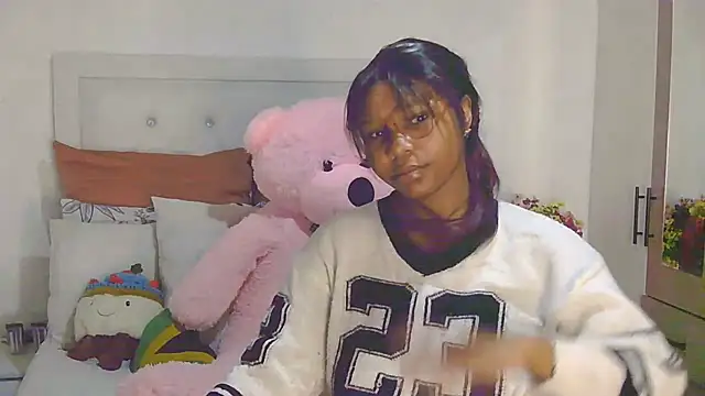 BOOTYDEEVA669's Live XXX Chat