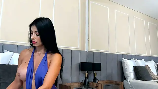 GiannaBlanc Adlı Modelin Canlı XXX Sohbeti