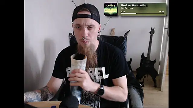 THatRandomMetalHead Show Webcam