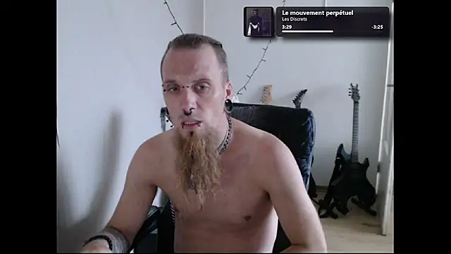 Show de THatRandomMetalHead na webcam