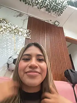 Kimmiebellarie's Webcam Show