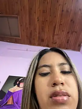 Kimmiebellarie Pertunjukan Webcam