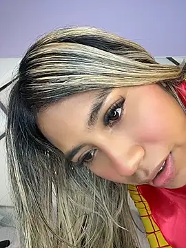 KimmiebellarieのライブXXXチャット