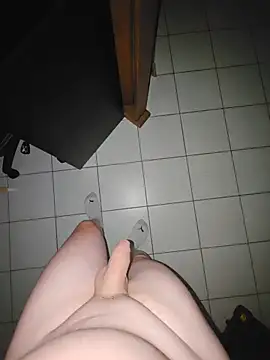 Biteman00 Show Webcam