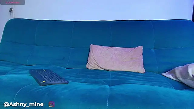 Ashnikko___ Live Chatraum