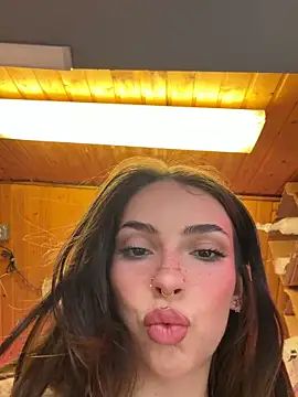 juicybootyquinn's Webcam Show
