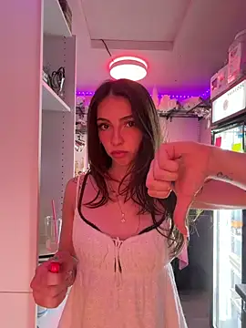 Show Webcam de juicybootyquinn