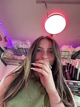 Show de juicybootyquinn na webcam