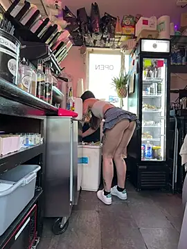 Pertunjukan Kamera Web juicybootyquinn