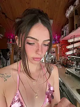 juicybootyquinn webkamerás műsora