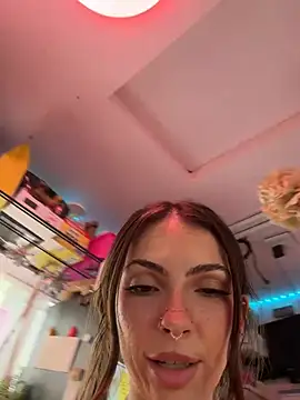 juicybootyquinn Webcam show