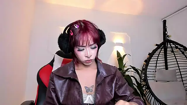 Flor_pink's Webcam Show