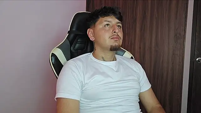 djsex_yerknox webcam show
