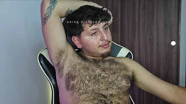 Pokazy przed kamerką – djsex_yerknox
