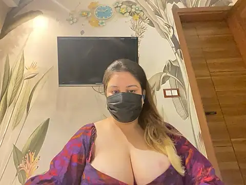 โชว์เว็บแคมของ kavyasingh36