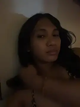 slutty_aki Pertunjukan Webcam