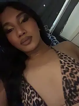 slutty_aki Pertunjukan Webcam