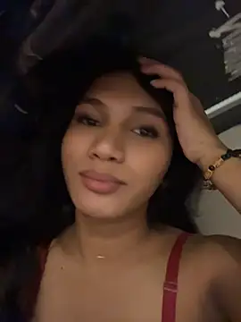 slutty_aki Pertunjukan Webcam