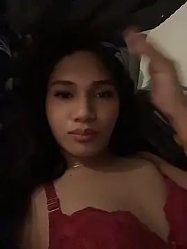 slutty_aki Pertunjukan Webcam
